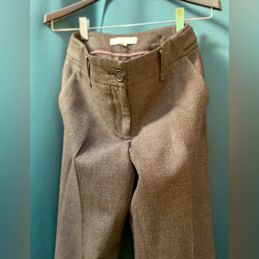 Size 0 Gorgeous Charcoal Gray Trousers